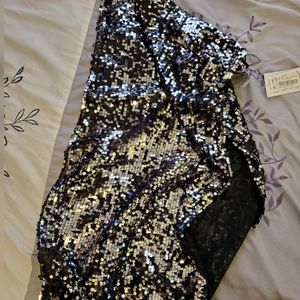 NWT Alyx Black Sequined Shawl Scarf Wrap